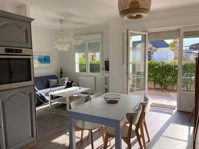 Maison De Vacances Pour 8 Personnes Stella Plage - Villa Poppee Cucq Exterior foto